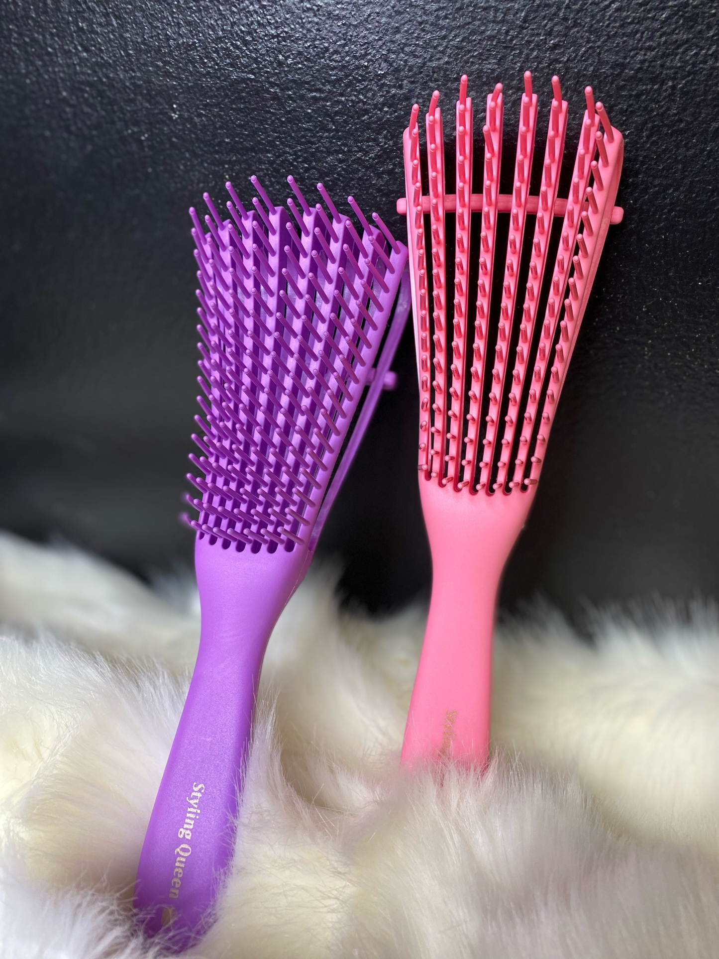Adjustable Detangle Brush - THE JMB EXPERIENCE